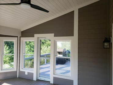 3 season room
