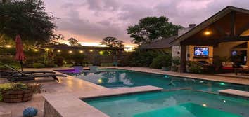 Poolscapes of Texas