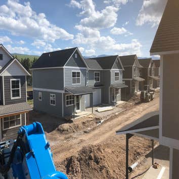 Freedom Construction and Design