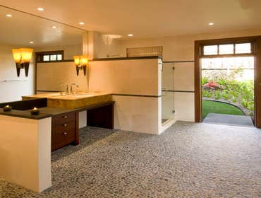 Portlock Home