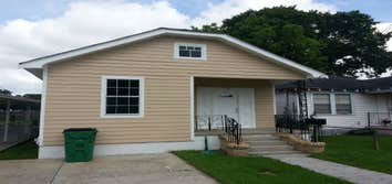 Ave F House was in need of total renovations. New plumbing, a/c& heat, bathroom, kitchen,siding.