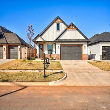 CR Homes, LLC 