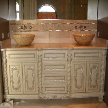 Janet Lazenby Interiors Bathroom Projects