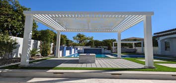 4K Aluminum Lattice Pergola with Design Panels