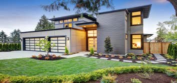 Front of the house - Landscape