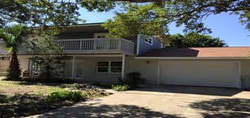 New Smyrna Beach Resisdential Renovation Complete exterior renovation to include hardy board siding, painting and soffit. Demo and install new second 