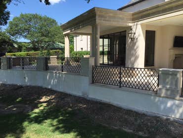 R S L CONSTRUCTION INC