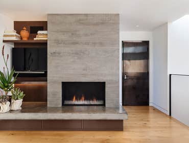 Modern Coatside Retreat