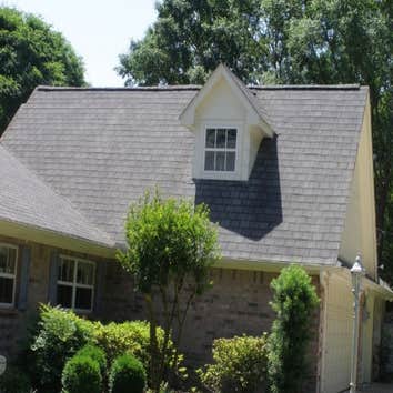 Taylor Home Kingwood Texas These are pictures of shingle roof we recently cleaned in the Kingwood Texas area using our safe non pressure roof cleaning 