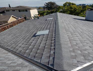Photos by American Array Solar and Roofing #8 New Roof Completed in Castro Valley!
As a GAF Silver Pledge Contractor, our clients enjoy top-quality mat