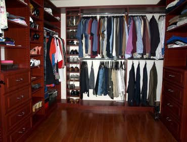 Custom Closets I'm sure you will agree that there is nothing more pleasing then a well organized home. A custom closet allows you to organize your shoe