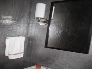Faux FX of Austin Project 1)Aged Cabinet/Vanity
2)Plastered/Glazed Walls/Ceilings
3)Raised Plaster Crocodile w/ Highlights