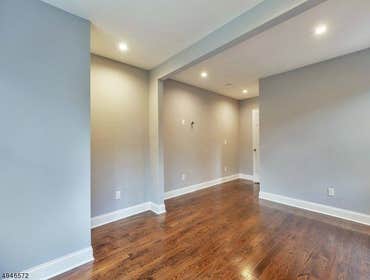 60 Ralph Place