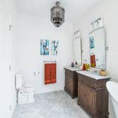 Bathroom remodel in Los Angeles