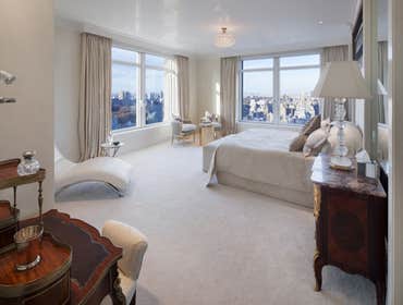High-end luxury residential unit renovation. Upper East Side Duplex. Project Description:
Type – Duplex
Space – 4,500 SQF
Project Length – 16 months