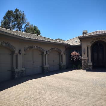 The 4 Seasons of Seamless Gutters