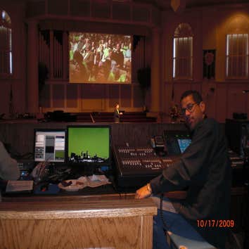 Colonial Presbyterian ISP Reference Line Array Installation