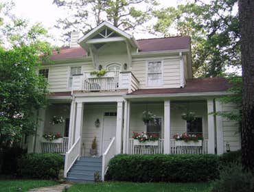 Photos from Warren Epstein & Associates Architects Inc