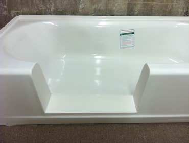 Adaptive Access to create barrier-free bathtub Converted these customer's existing bathtub in one day. They now can use their shower with more confide