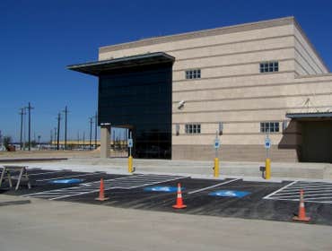 CPS Back-Up Data Center Description of Project: 2-story suspended
pan slab, 24,000 sq. ft. masonry building. The building contained a computer room
e