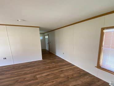 Photos by Sanders Painting LLC #3 Project Assignment
4 bedroom- walls + ceilings + trim
(Paint included)