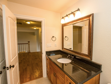 Upstairs Family Bathroom