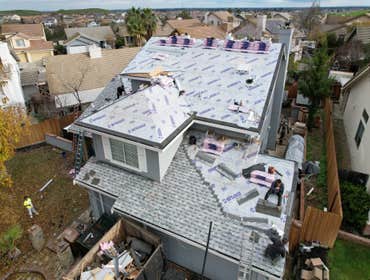 Photos by Barak Builders Group Inc #1 Roofing
Landscape
Kitchen