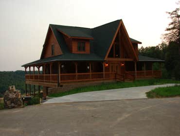 Photos from Battle Creek Log Cabins & Milling