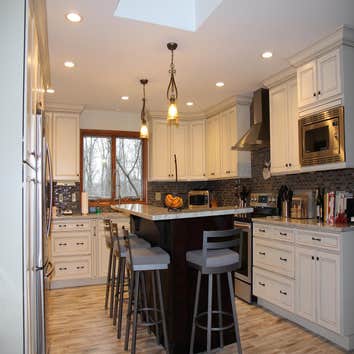 Creative Designs Kitchens & Baths