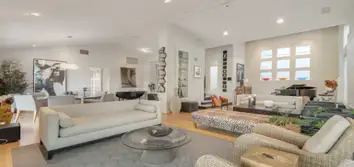 Urban Loft Design Stylish and modern, this loft maximizes natural light.