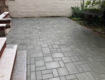 Bluestone pavers