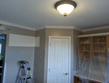 Crown moulding