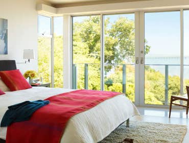 Fleetwood Windows with ConceptWindoors Installation of Fleetwood windows and Fleetwood doors with concept windows and oors