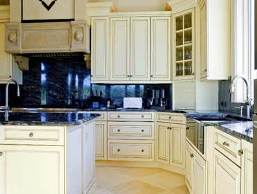 These kitchens look great after getting cabinet refacing by Cabinet Cures of Oklahoma! You can have your dream kitchen without having to spend all the 