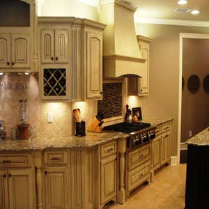 County Music Singer Justin Moore's Kitchen Moody’s designed, built, and installed the kitchen cabinets in Country Music Star Justin Moore’s home.