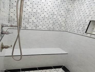 2017 master bathroom