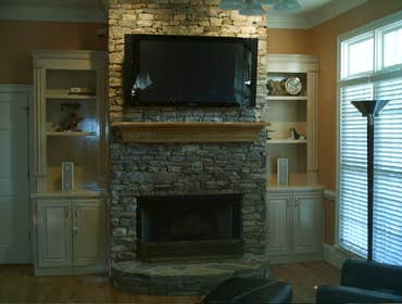 Stacked stone installation