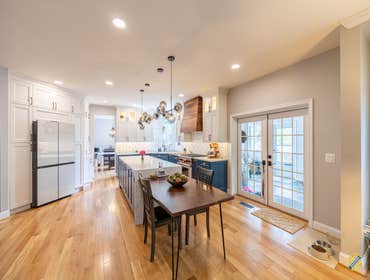 Modern Meets Classic Kitchen Renovation Another incredible kitchen transformation! It's amazing how much a newly renovated kitchen can improve our life