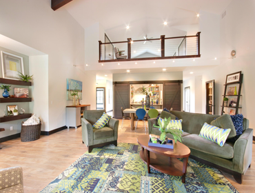 Lake Michigan Cottage Loft
