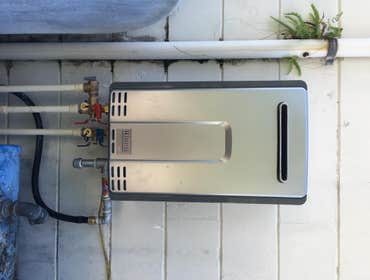 Rinnai Exterior Water Heater
