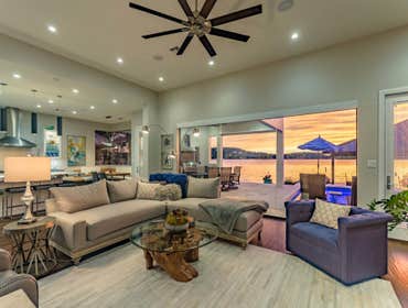 CONTEMPORARY NEW BUILD