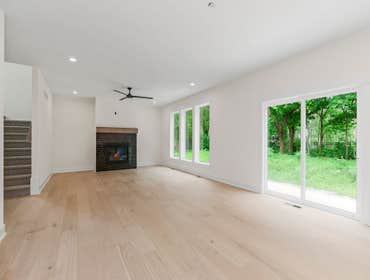 Photos by Brenn Luxury Homes #1