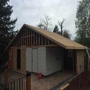 Pnw Contracting LLC