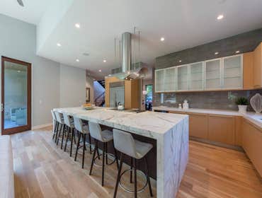 1020 Hermosa House