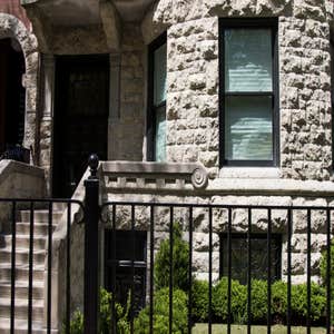 E Bellevue Pl. Home
