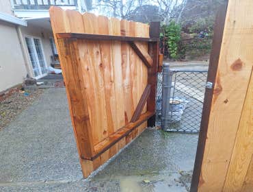 Fence gate
