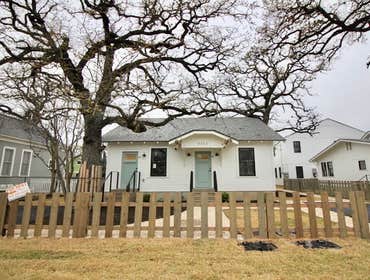 Photos by Deville Custom Homes, LLC #7