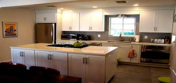Countertops Granite Silestone Caesarstone - Scottsdale, Metro Phoenix, ETC Custom kitchen and bathroom countertops as well as shower systems, cladding,