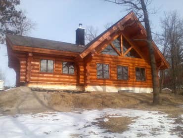 Log Home Carpentry and Restoration Along with window installation, insulation, and weatherization. Bathroom and kitchen remodels and
Custom built deck