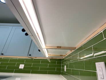 Undercabinet Light Installation
